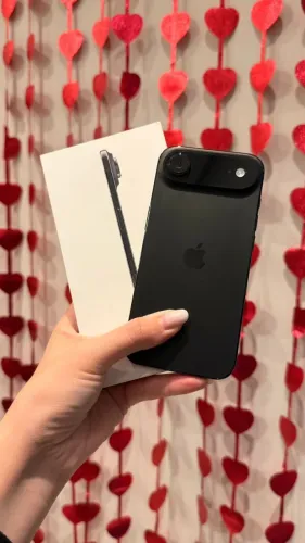 iPhone 17 Air 256GB - Preto - Seminovo - 100% Bateria - Retirada em Loja Física BH