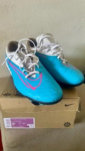Chuteira Nike Phantom GX Club FG/MG - Tam 41 - Azul Baltic / Rosa - Original na Caixa