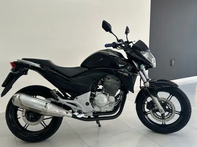 CB 300 2015
