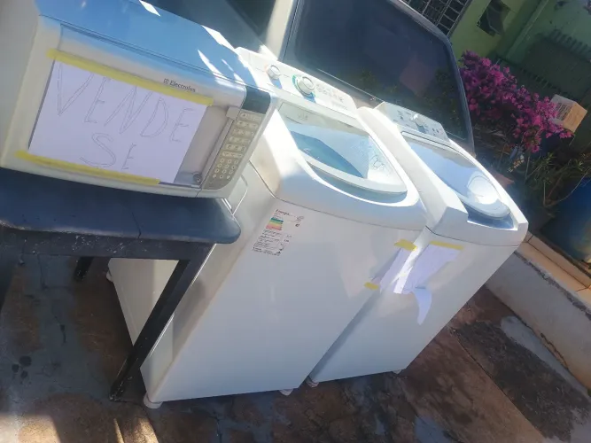 Máquina de lavar roupa e microondas preço 650 máquina 280 microondas