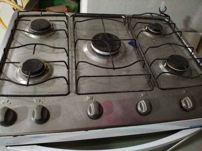 Vendo fogão usado