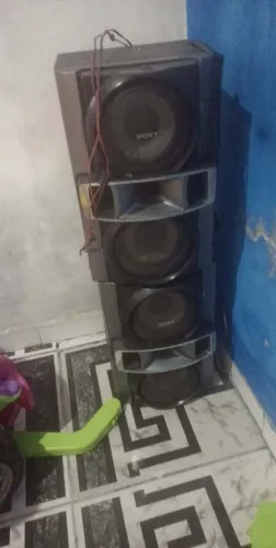 Vendo ou troco caixa de som sony
