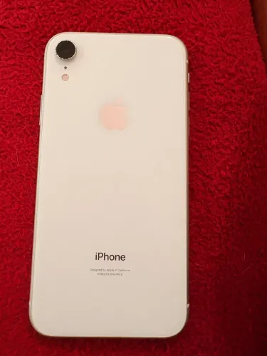 iPhone XR 64GB Branco