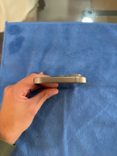 iPhone 15 Pro - 128Gb - Natural Titanium - Usado Excelente