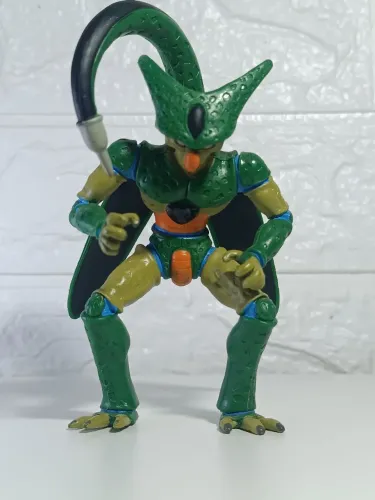 Boneco Dragon Ball Cell Gashapon 12cm