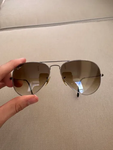 Óculos Ray-Ban aviador gradient marrom