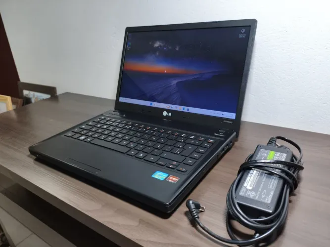 Notebook LG Intel core i7, 8GB RAM, SSD 128GB+HD 1TB, AMD HD7650M, Tela de 14 polegadas