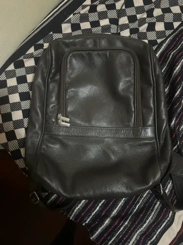 Vendo mochila de couro masculina 