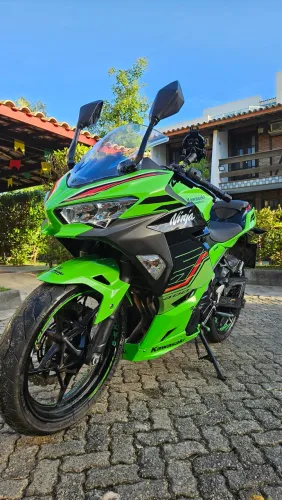 Kawazaky Ninja 400