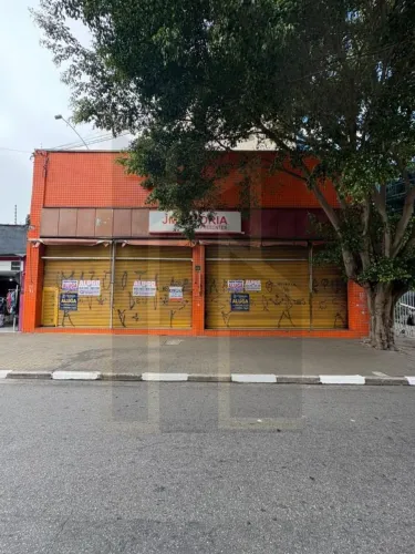 Salão Comercial para Locação em Poá, Centro, 4 banheiros