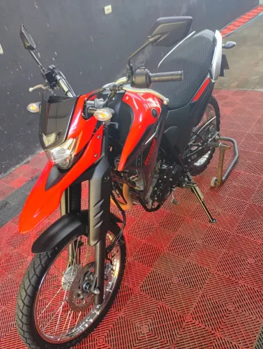 Vendo Lander zerada