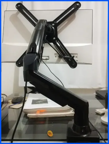 Suporte Articulado a Gás para Telas de Computador Pronta entrega