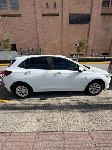 Chevrolet Onix Hatch LT 1.0 12V Flex Mec. 4P 2022