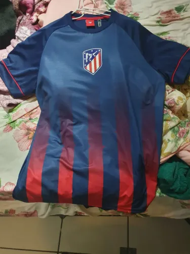 Camisa atleticana