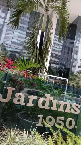 JARDINEIRO PROFISSIONAL JARDINAGEM EM GERAL