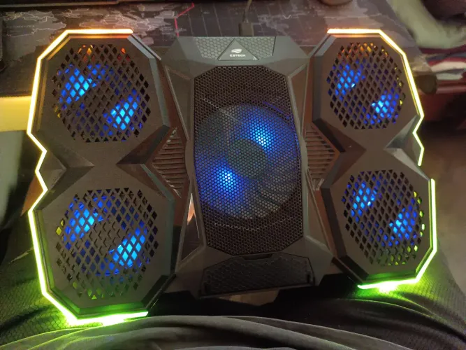 Base Cooler Gamer para Notebook C3Tech NBC-300 RGB - 5 Fans (Com Caixa)