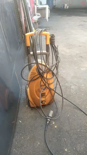 Vendo máquina de pressão wap 1850w incluso 10 metros de mangueira 
