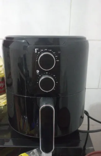 Vendo Air Fryer semi - nova