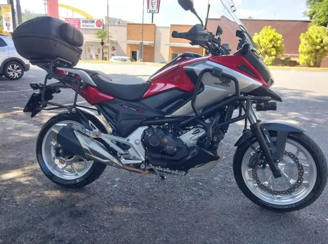 Vende-se NC 750 X 2019