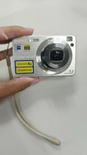 Câmera digital Sony Cyber-shot DSC-W110