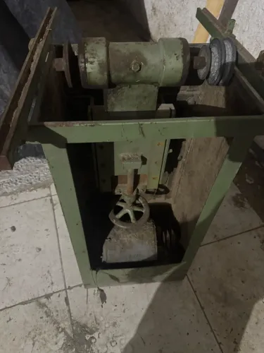 Máquina de serra 