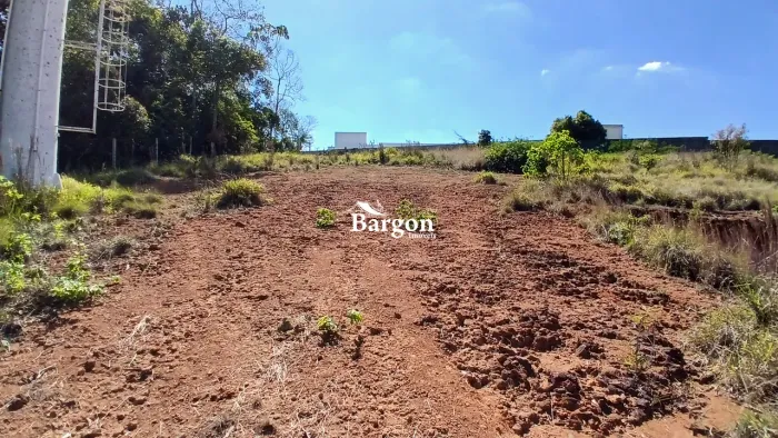 Terreno com 511,22m² a venda em Condomínio fechado no Bairro Salvaterra em Juiz de Fora
