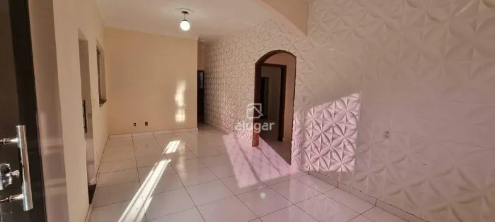 Casa à venda, 3 quartos, 1 suíte, 1 vaga, Morrinhos - Montes Claros/MG - R$ 400.000,00 - A