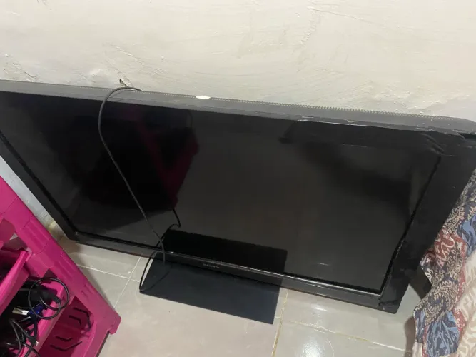 Tv para concerto,liga sai a imagem e não sai a voz