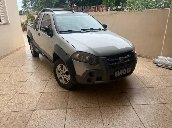 Fiat Strada Adventure 1.8/ 1.8 Locker Flex CE 2011