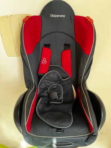 Cadeirinha infantil automotiva | Usada