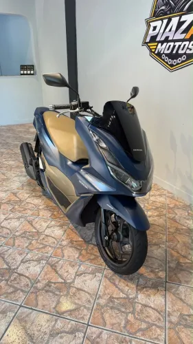 Honda PCX 160 DLX ABS