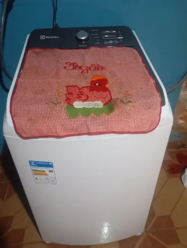 1500 reais a máquina está semi nova retira no iranduba