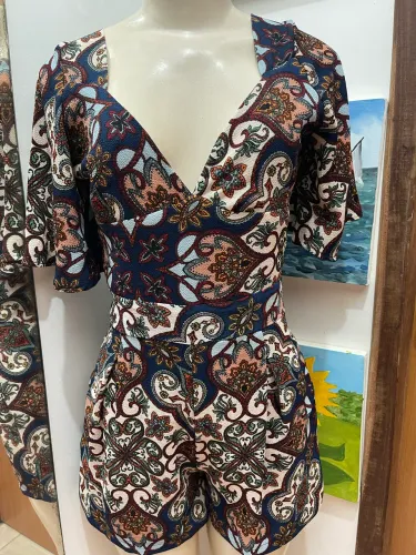 Roupas semi novas e novas para bazar ,Brecho 1 linha 