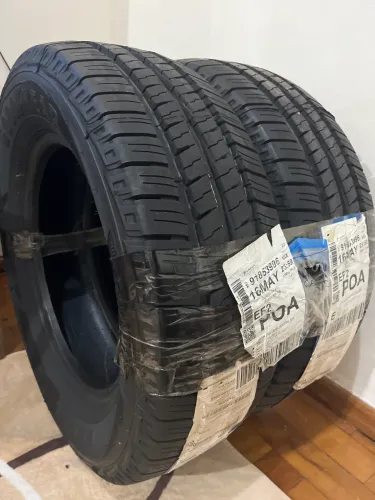 2 Pneus WRANGLER FORTITUDE HT GOODYEAR 205/65R15