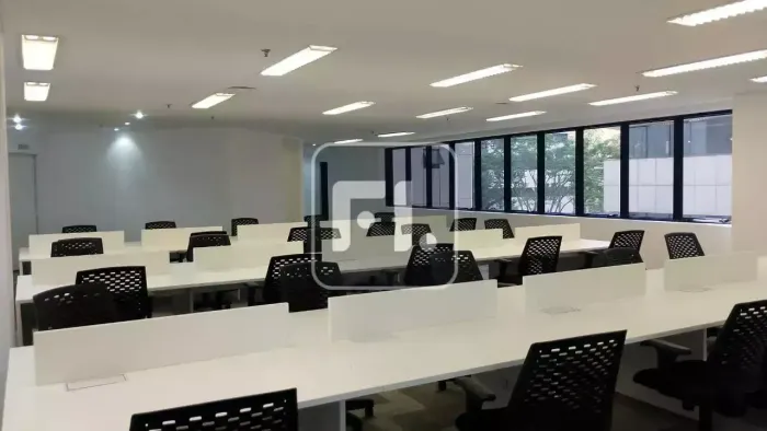 Escritório para aluguel e venda com 223 metros quadrados em Cidade Monções - São Paulo - S