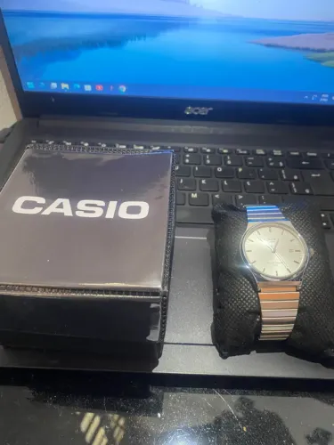 VINTAGE A1022
