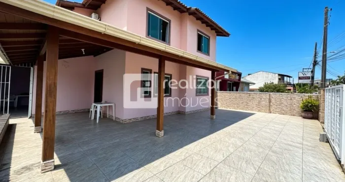 Casa 3 quartos no bairro Ingleses - Florianópolis