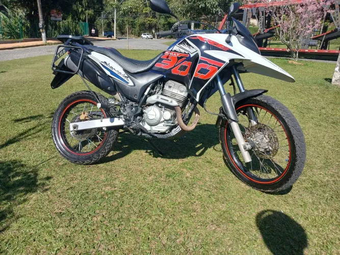 Xre300