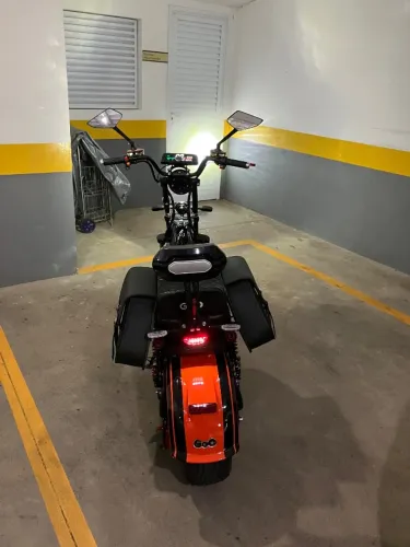 Scooter Elétrica em estado de Zero
