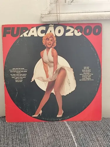 LP Furacão 2000