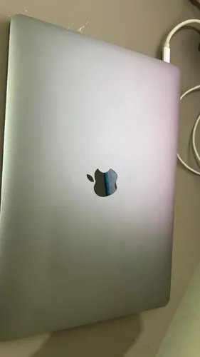MacBook Pro 13? 2017 i5 | 8GB RAM | 256GB SSD | Leia a descrição