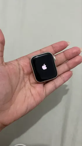 Apple Watch SE (GPS) (2ª Geração)