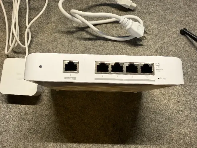 Switch Ubiquiti Usw-flex-xg 4 Portas 10gbe Poe 25w