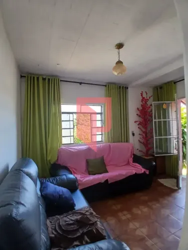 Terreno de 360m² com 2 barracões , proximos a Avenida Américo Vespúcio no bairro Nova Espe