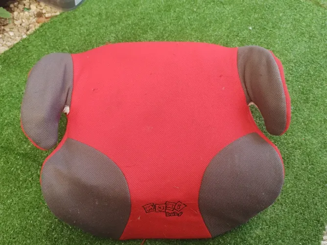 assento infantil para carro