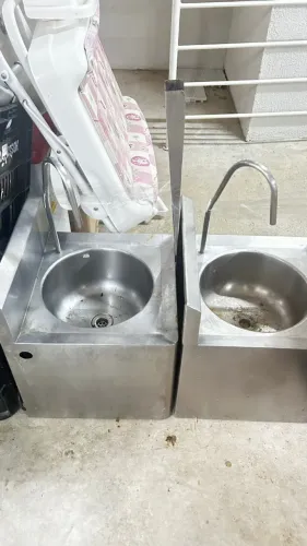 Pia Lavagem de Mãos Inox 
