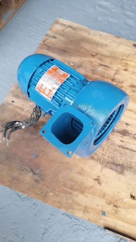 Exaustor siroco industrial trifásico 0.16 cv