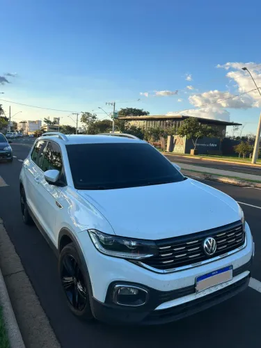 Volkswagen T-Cross Highline 1.4 TSI Flex 16V 5P AUT 2020