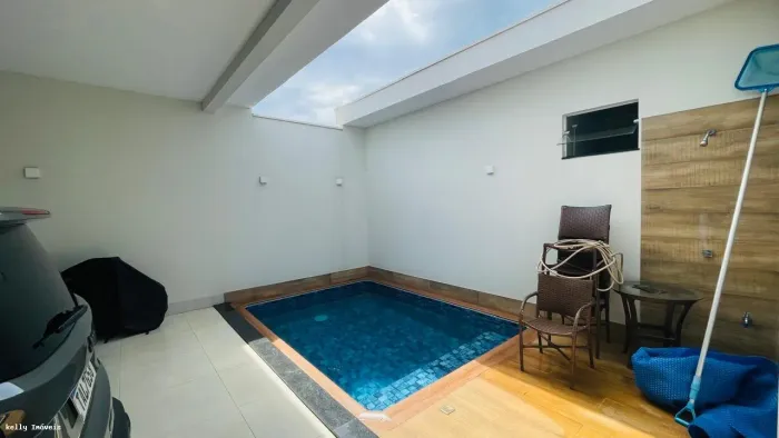 Casa em Condomínio para Venda em Álvares Machado / SP no bairro Condomínio Valência 2