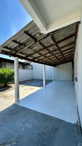 Aluga-se apartamento no São Francisco 